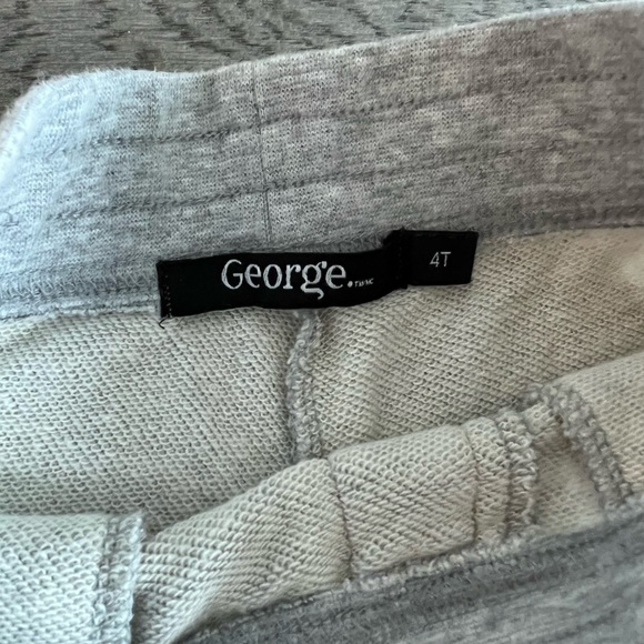 Baby Gap, Nike Jordan, George Shorts for boys Size 4 - Picture 5 of 9